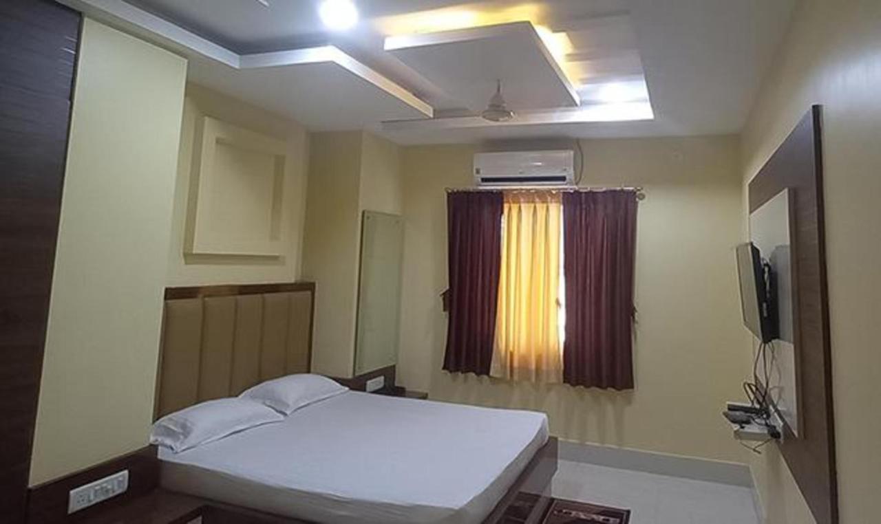 Fabhotel Golden Bliss Bhubaneswar Exteriör bild